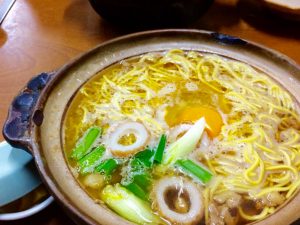 鍋焼きラーメン